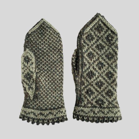 Hand knitted Mittens