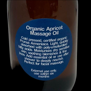 Aromatherapy massage oil