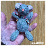 Mini mini animals by Millamull Art and Design