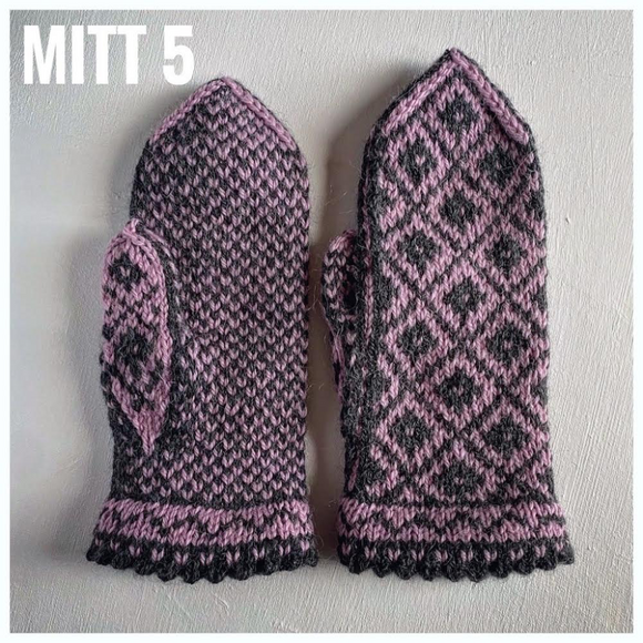 Hand knitted Mittens