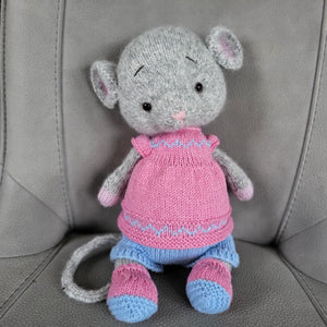 Pippa - the whimsical mouse