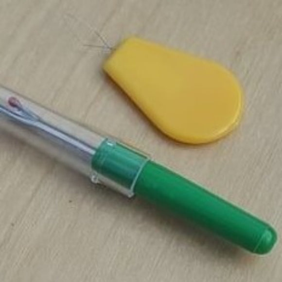 Seam ripper and needle threader pack 